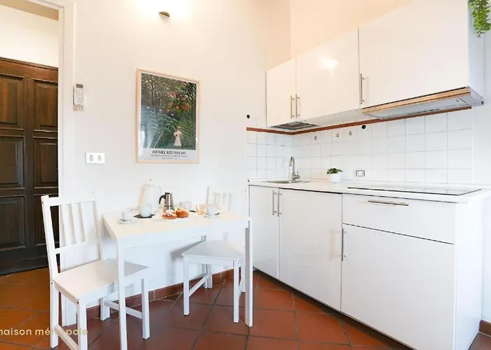 Centro San Secondo Appartement *